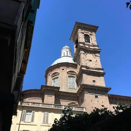 Tourinturin In Centro Apartment